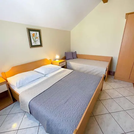 Apartment In 42067 Jadranovo