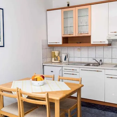 In 42067 Apartament *