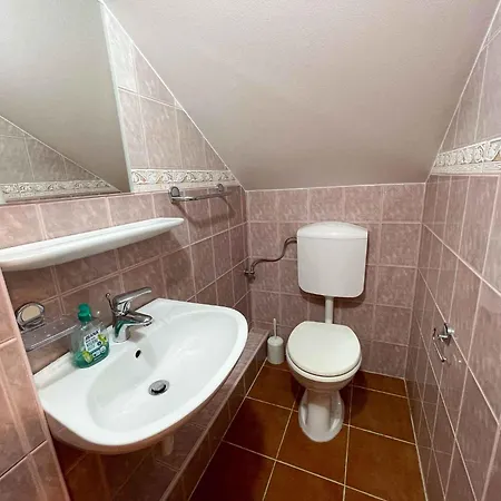 In 42067 Apartment *