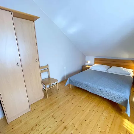 Apartment In 42067