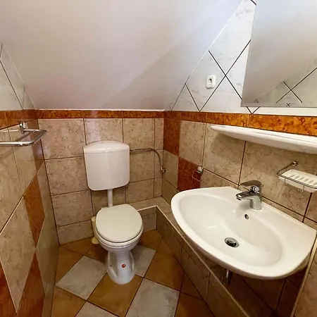 In 42067 Apartment