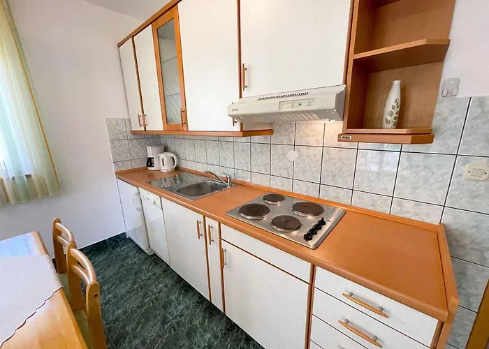 Apartament In 42067