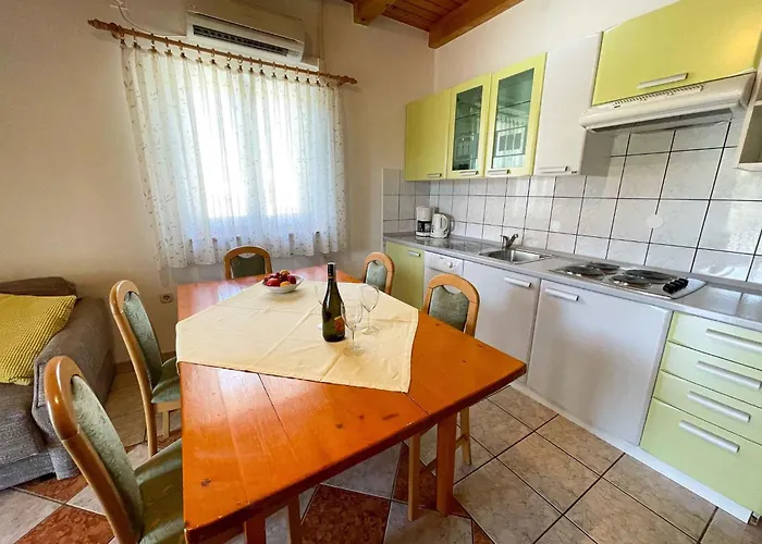 In 42067 Apartament *